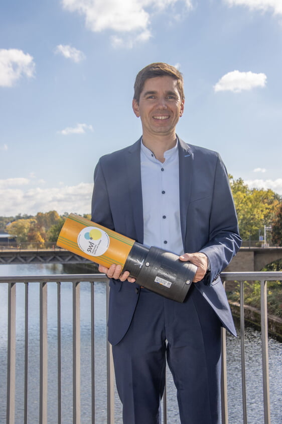 Frieder Schuh, Gesch&auml;ftsf&uuml;hrer