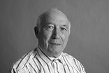 Horst, 80, Tabakwarengroßhändler i.R. Horst, 80, Tabakwarengroßhändler i.R.