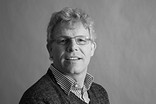 Eberhard, 54, Wein- und Kartoffelbauer Eberhard, 54, Wein- und Kartoffelbauer